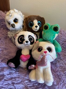 Ty Plush Beanie Buddies - White, Brown, Green, Black, Pink Accents
